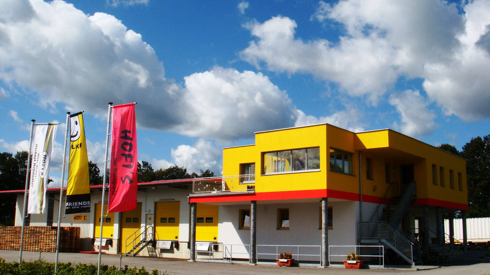 Firmengebäude von Michael Hofstädter e.U. Transporte